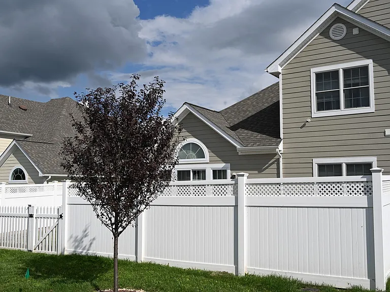 140 Aynsley Ln — Photo 24
