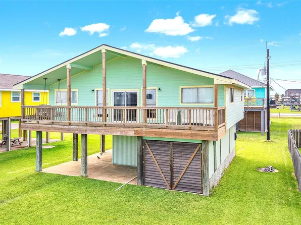 1651 Sandpebble Pl, Surfside Beach, TX 77541