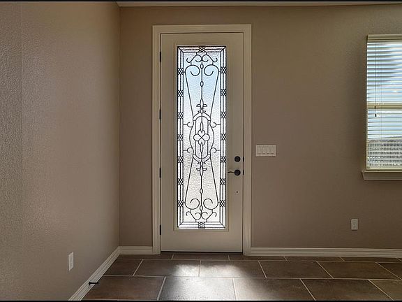 5th image of 12393 Stansbury Dr