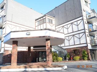 9 Broadway APT 104, Saugus, MA 01906