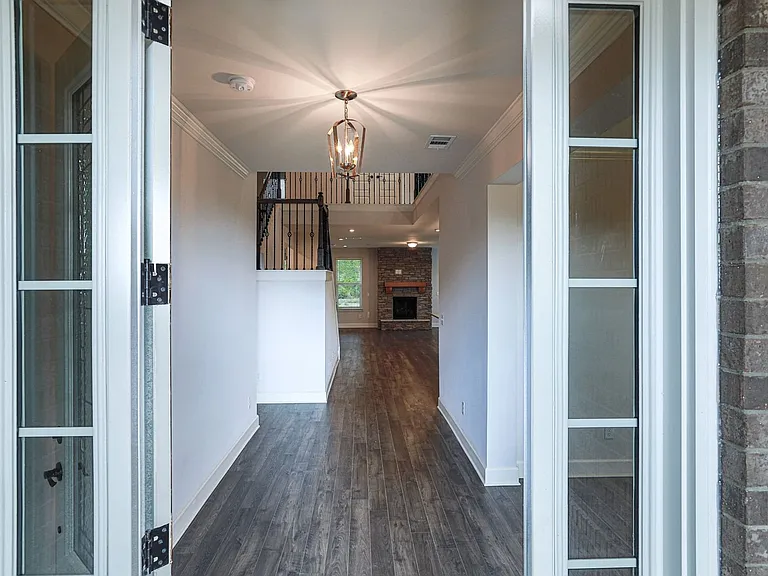 5032 Ozment Dr — Photo 9