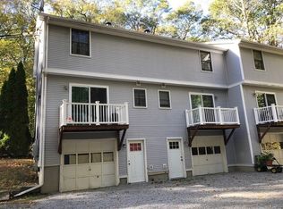 27 N Main St APT 2, Ivoryton, CT 06442