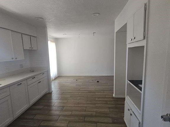 5th image of 6815 Moss Oaks Dr