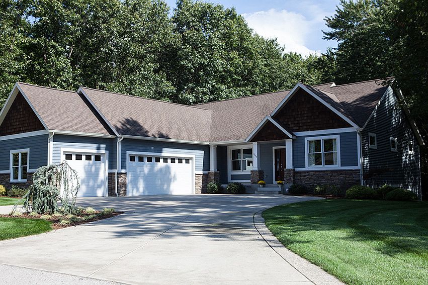 1st image of 3858 Harbor Breeze Dr