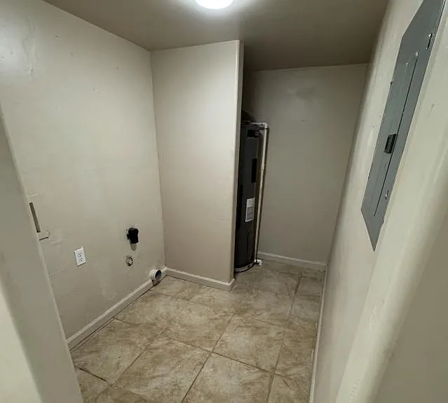 450 W Thurber Rd #6 — Photo 11