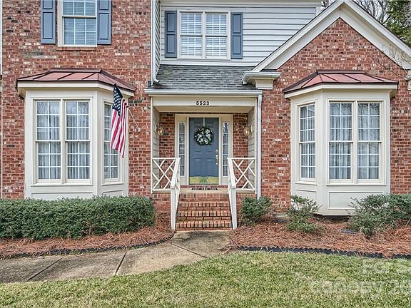 2nd image of 5523 Tullamore Ln