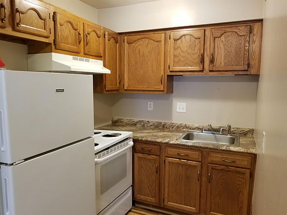4th image of 401 21st St #12