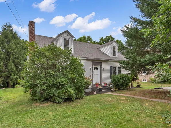 57 High Holborn Street, Gardiner, ME 04345