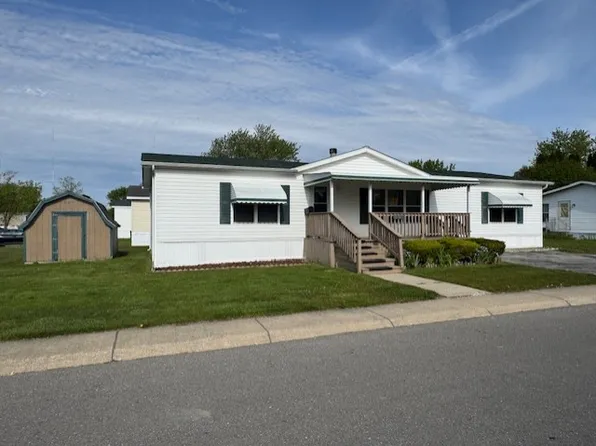 29304 Elm St #184, Flat Rock, MI 48134