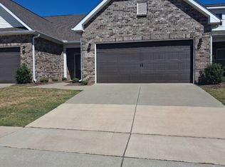 12074 Meadow Place Ln, Madison, AL 35757