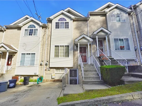 132 Robert Ln, Staten Island, NY 10301