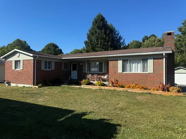 110 Brown St, Beckley, WV 25801