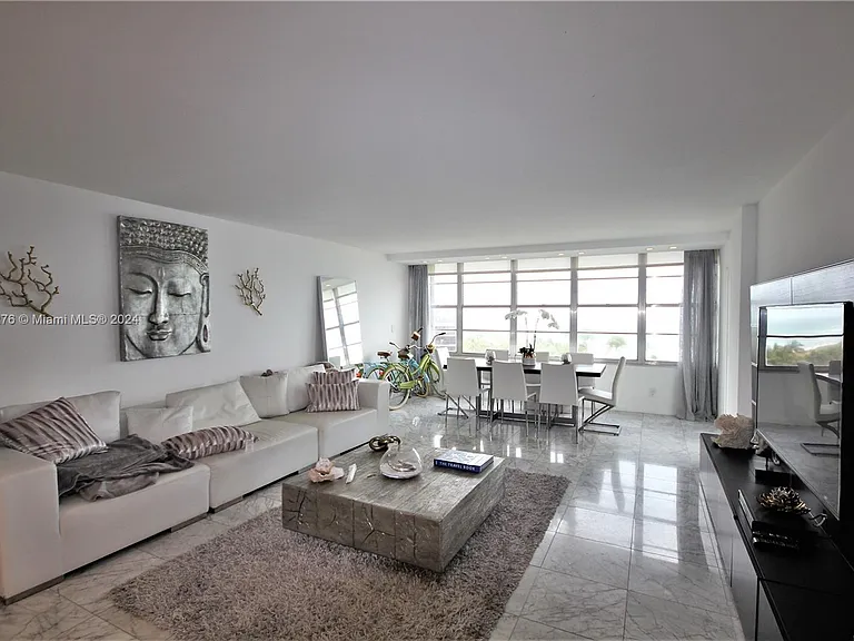 5151 Collins Ave #933 — Photo 7