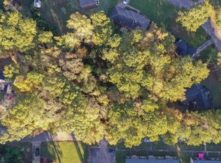 100 Starmount Dr, Lagrange, GA 30241