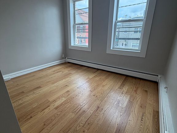 4th image of 407 61st St #4F