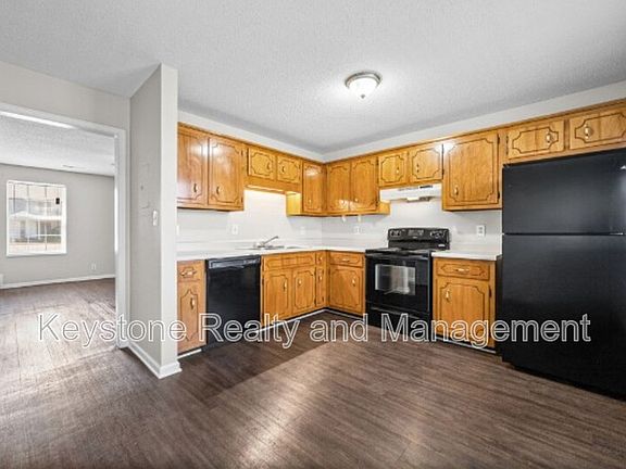 5th image of 1721C Baltimore Dr
