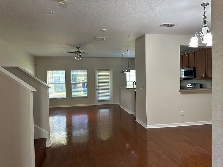 2023 Lacie Jo Ln — Photo 3