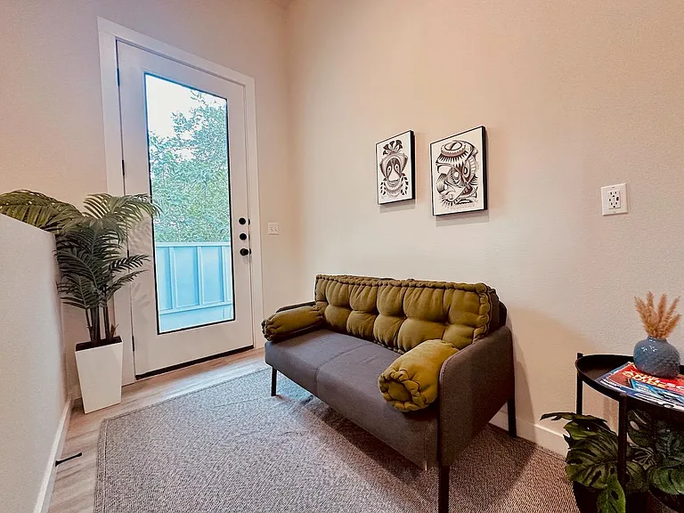4706 Sylvandale Dr #2 — Photo 17