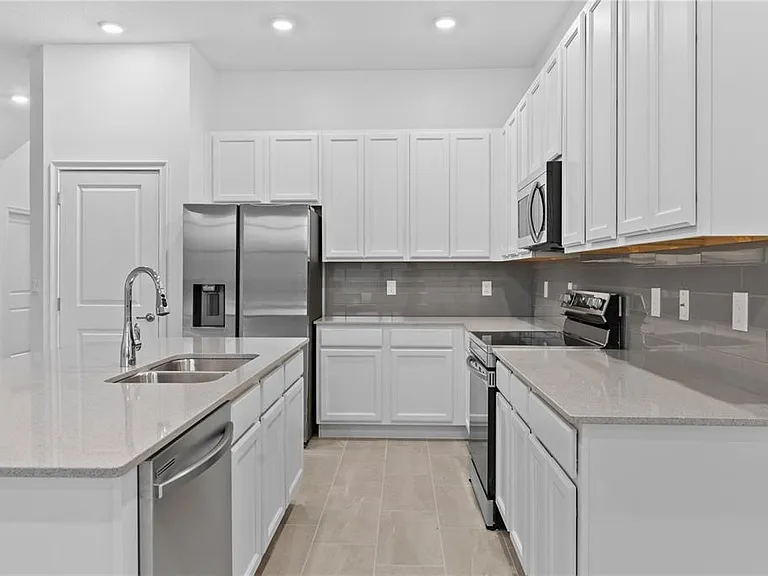 1205 Butterfly Orchid Rd — Photo 10
