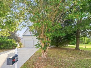 255 Hillside Oak Ln, Covington, GA 30016