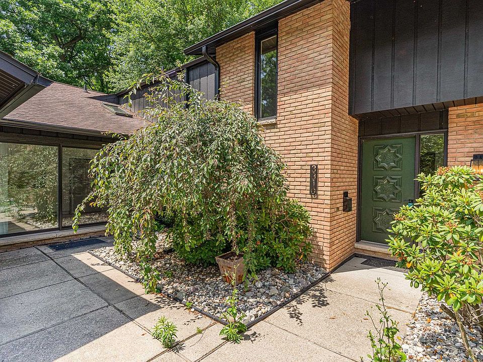 3310 N Bent Oak Dr, Midland, MI 48640 Zillow
