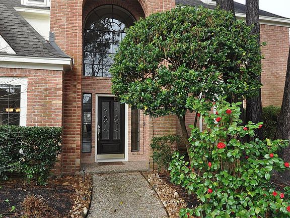 2nd image of 1931 Tawny Oaks Dr