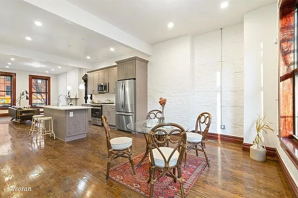 Rented by Corcoran | media 16