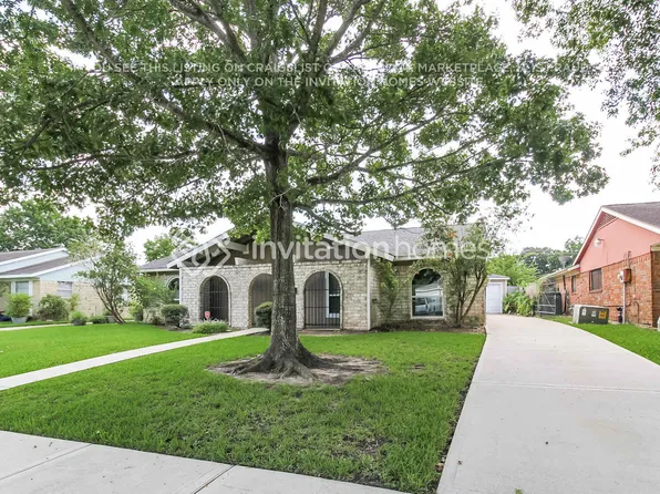 10306 Sagedowne Ln, Houston, TX 77089