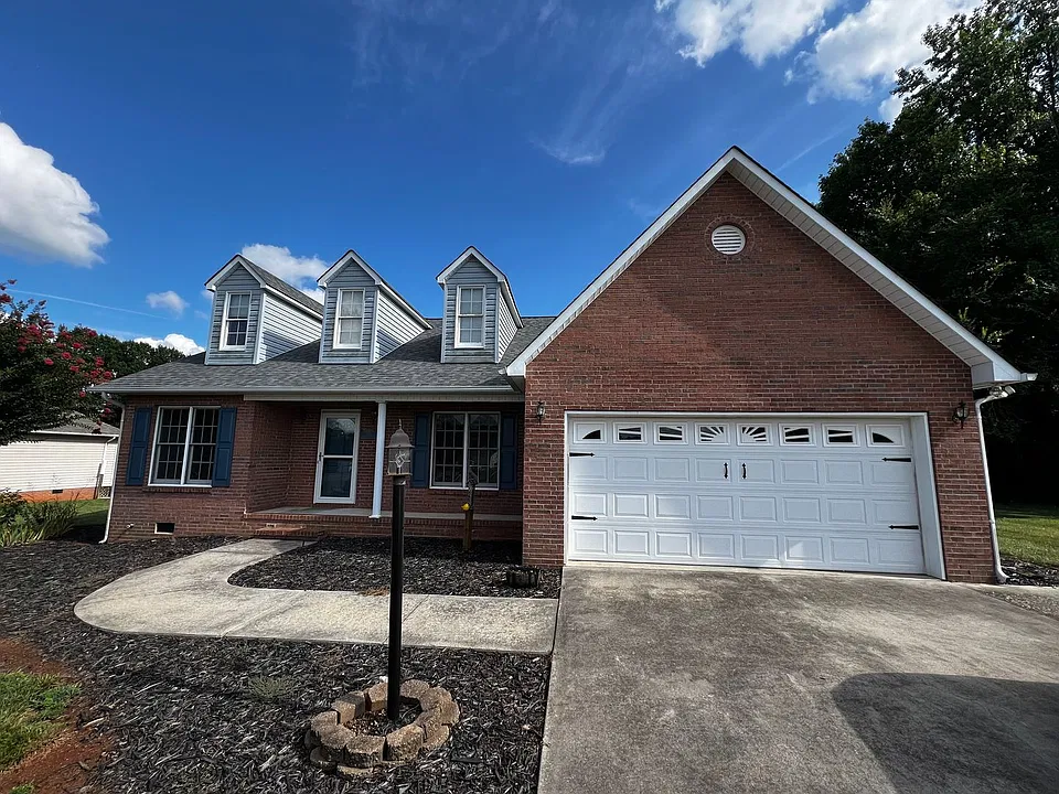 200 Pepperstone Dr