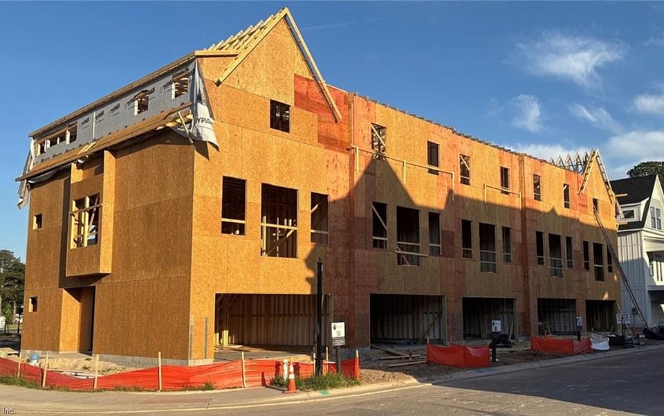 1st image of 912 Jennings Ln