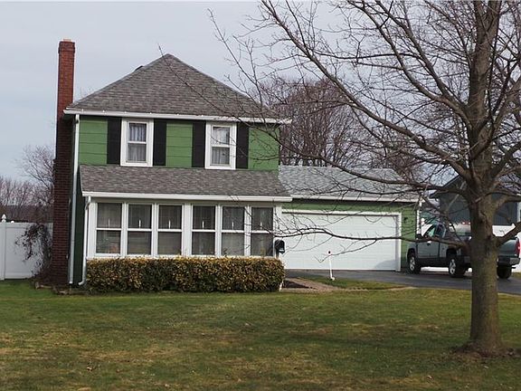 4th image of 40 Bunnell St