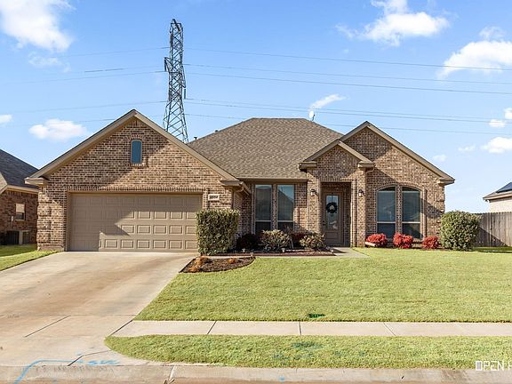 2nd image of 4804 Lombardi Ln
