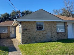2400 Fazzio Rd, Chalmette, LA 70043