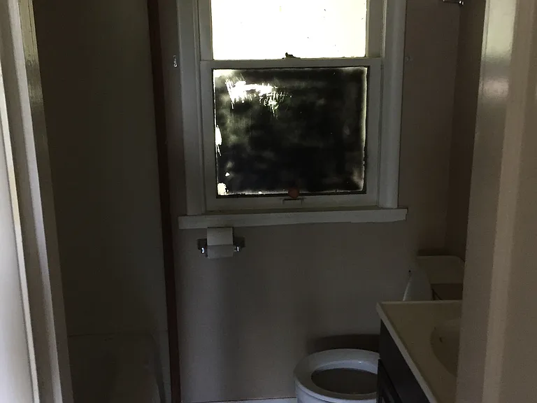 822 W Atlantic St — Photo 9