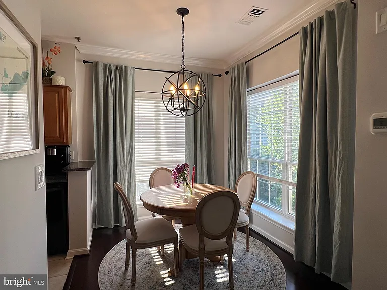 4551 Strutfield Ln #4402 — Photo 9