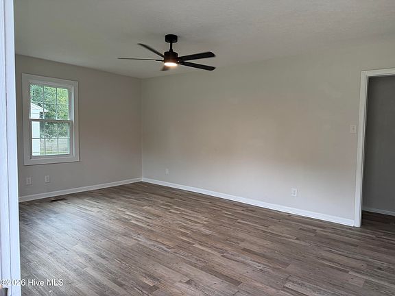 4th image of 718 Franklin Street