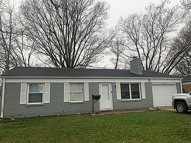 2448 N Franklin Rd — exterior photo
