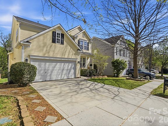 2nd image of 10056 Paisley Dr