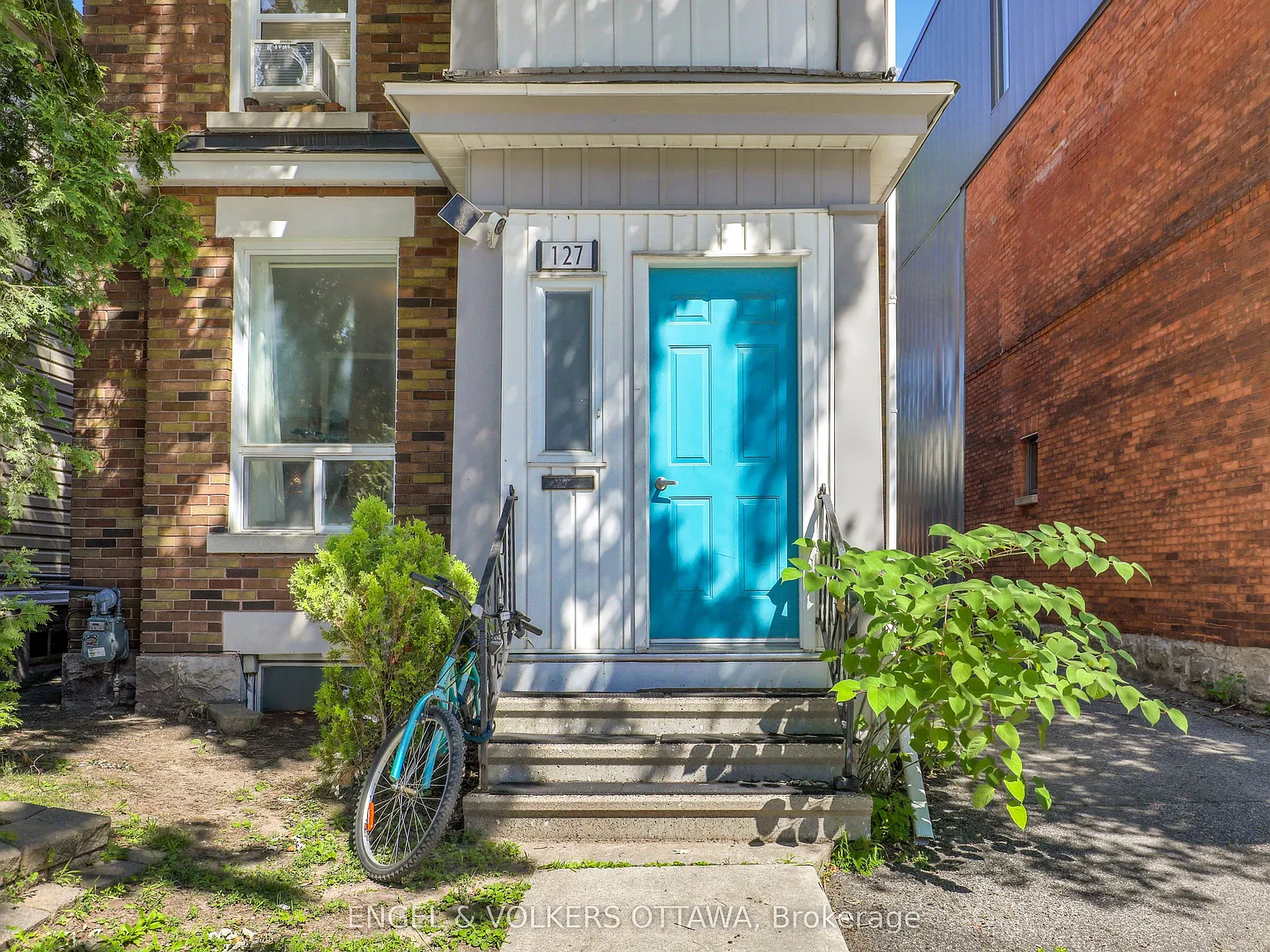 1 bed, $2,400 — Photo 2