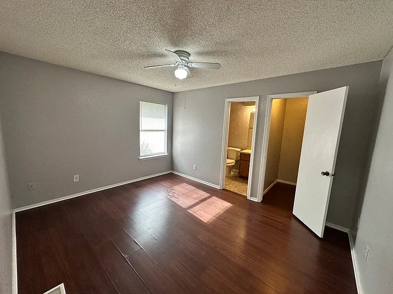 3628 Peregrine Dr — Photo 12