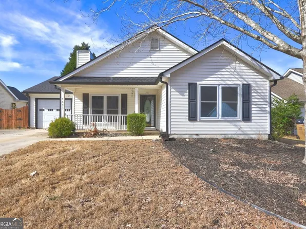 6695 Saganaw Dr, Rex, GA 30273