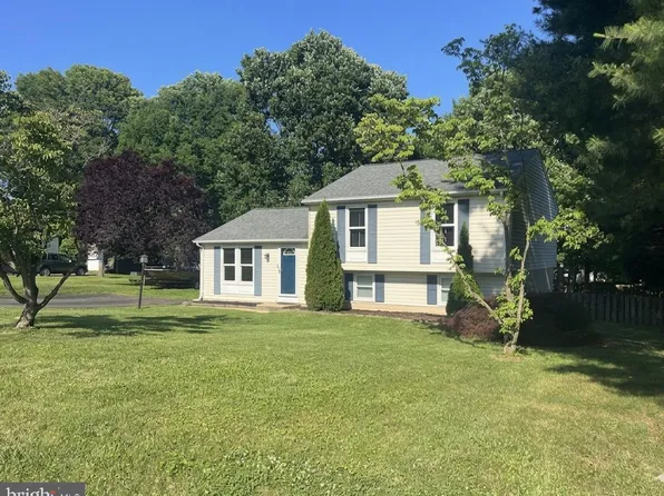 713 Paul Dr, Aberdeen, MD 21001