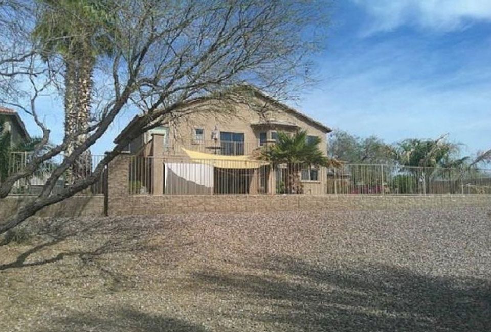 2nd image of 43187 W Griffis Dr