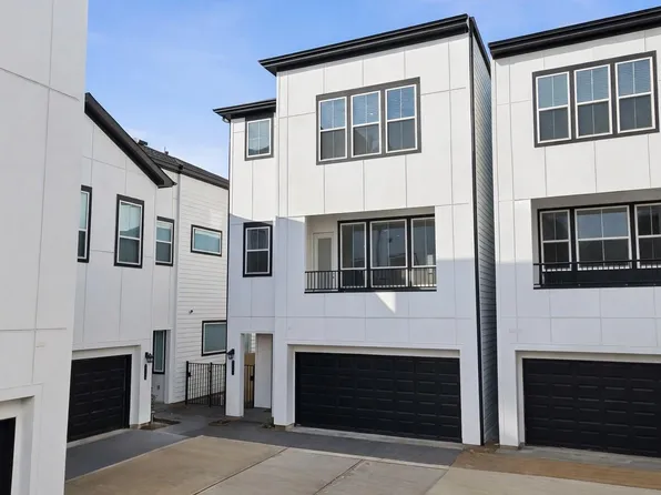 2706 Grand Fountains Dr #H, Houston, TX 77054