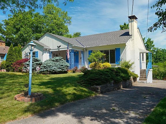 3rd image of 3010 Irvella Pl