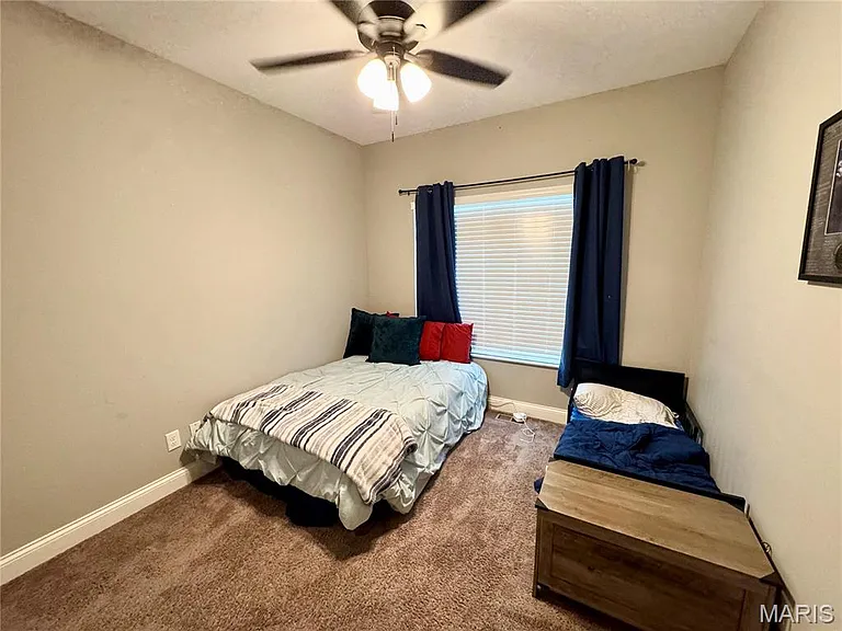 315 Star Ln — Photo 12