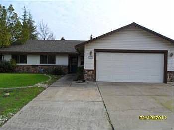 2nd image of 1400 Vista Creek Dr