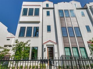 1777 Lear St, Dallas, TX 75215