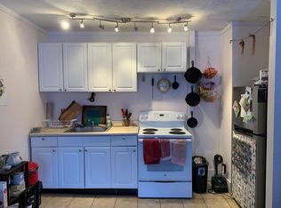 48 4th St APT 1, Dover, NH 03820