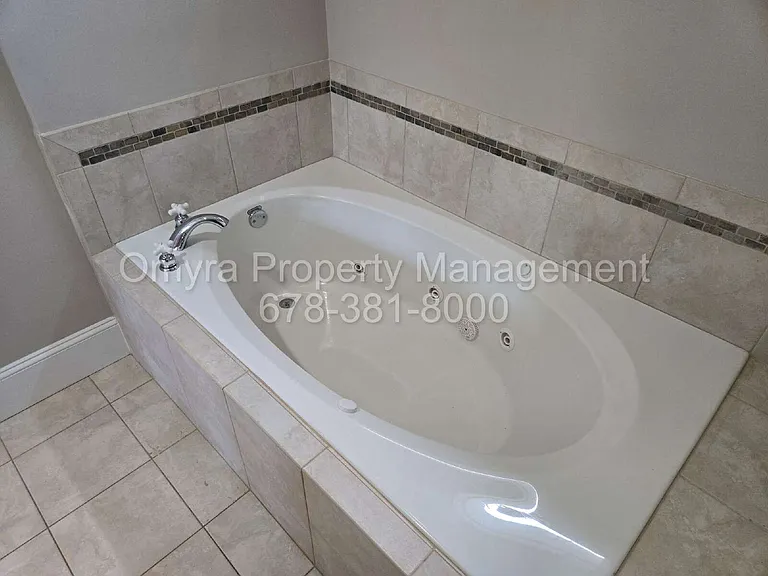 105 Selman St SE — Photo 12
